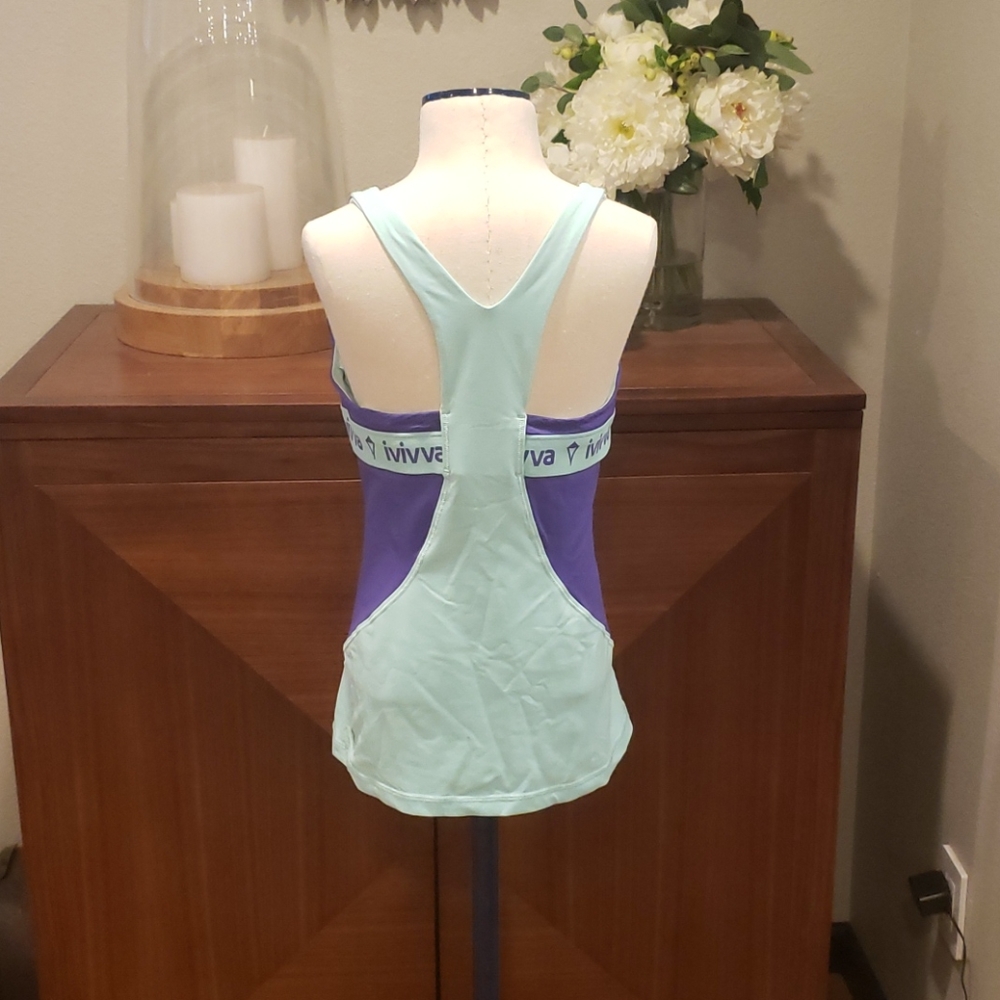 💜 Ivivva Tank with Built In Bra 💜